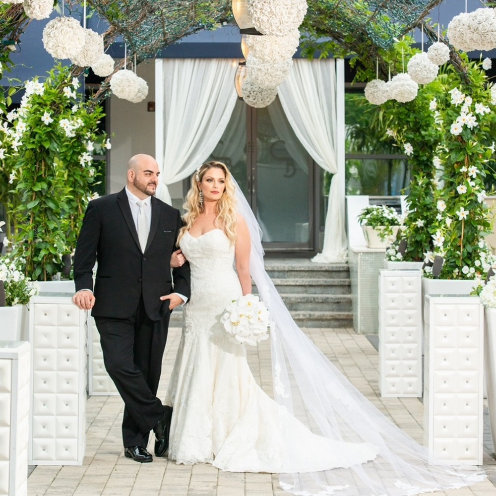 Matthew Christopher Heather Bridal Gown - Picture 12 of 14